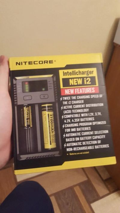 Лот: 10742117. Фото: 1. Зарядное устройство Nitecore new... Зарядные устройства, блоки питания для бытовой техники