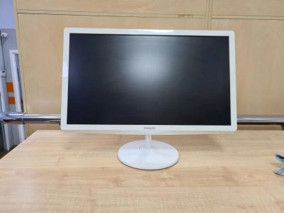 Лот: 19269735. Фото: 1. LCD 24" Philips 247E6EDAW. ЖК-мониторы