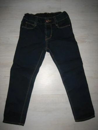 Лот: 3816853. Фото: 1. Джинсы Zara girl. р.98. Брюки, шорты, джинсы