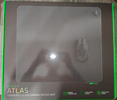 Лот: 25672038. Фото: 1. Игровой стеклопад Razer Atlas. Коврики
