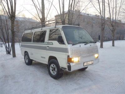 Лот: 1433949. Фото: 1. Nissan Caravan. Грузовики, автобусы, спецтехника
