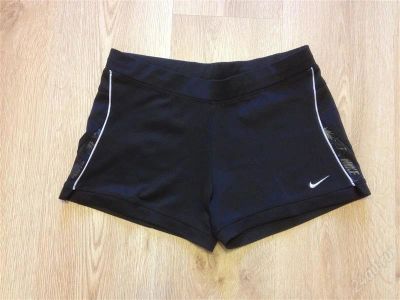 Лот: 2893309. Фото: 1. Шортики nike р.44, в идеальном... Брюки, шорты