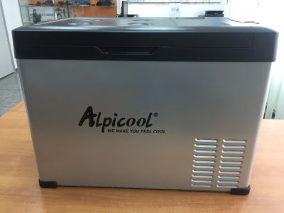 Лот: 13995539. Фото: 1. Автомобильный холодильник Alpicool... Электроприборы для автомобиля