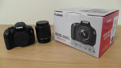 Лот: 8429590. Фото: 1. Canon EOS 600D Kit 18-55mm IS... Цифровые зеркальные