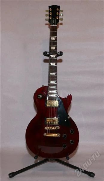 Лот: 1938183. Фото: 1. Gibson Les Paul Studio Wine Red. Гитары