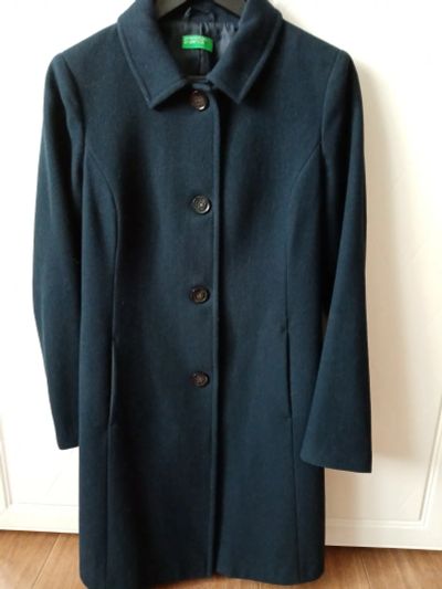 Лот: 25600847. Фото: 1. Пальто осеннее Benetton р.42-44. Верхняя одежда