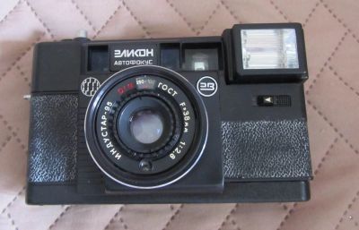 Лот: 25729248. Фото: 1. Фотоаппарат Эликон 35мм. Плёночные компактные