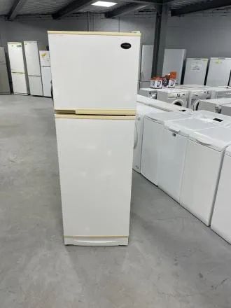Лот: 21250099. Фото: 1. холодильник Samsung бу код 23614. Холодильники, морозильные камеры