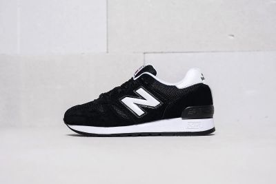 Лот: 11618165. Фото: 1. Кроссовки New Balance 670. Кеды, кроссовки, слипоны