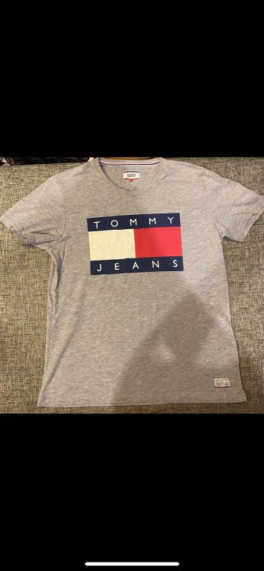 Лот: 19895984. Фото: 1. Футболка мужская Tommy Jeans. Футболки, поло