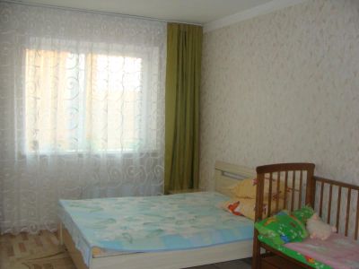 Лот: 5244918. Фото: 1. Продам 4-ком квартиру на Мате... Квартиры, студии