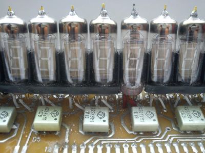 Лот: 10678250. Фото: 1. Газоразрядные индикаторы цвет... Электронные лампы