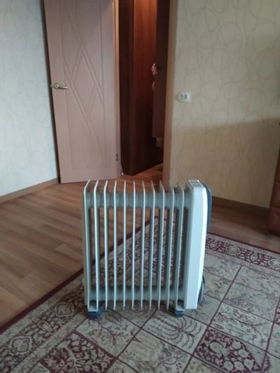 Лот: 17059254. Фото: 1. Масляный Обогреватель Delonghi... Обогреватели бытовые