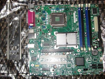 Лот: 6001211. Фото: 1. Материнская плата s-775 intel... Материнские платы