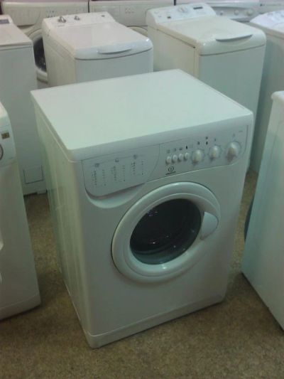 Лот: 3927725. Фото: 1. Стиральная машина Indesit W 84... Стиральные машины
