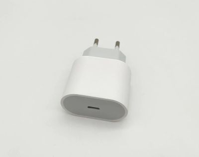 Лот: 16963516. Фото: 1. СЗУ адаптер Type-C (PD) 20W Foxconn... Зарядные устройства, блоки питания, адаптеры сетевые для смартфонов