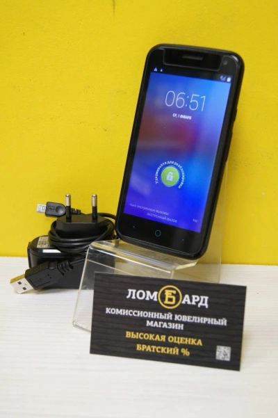 Лот: 10344834. Фото: 1. Продам смартфон ZTE Blade Q lux... Смартфоны