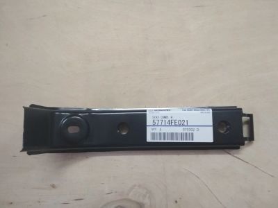 Лот: 16151769. Фото: 1. Кронштейн крепления бампера Subaru. Кузов