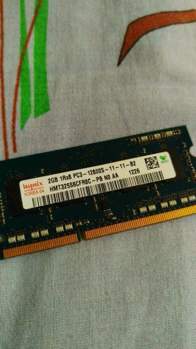 Лот: 13982270. Фото: 1. Hynix 2gb DDR3 для ноутбука. Оперативная память