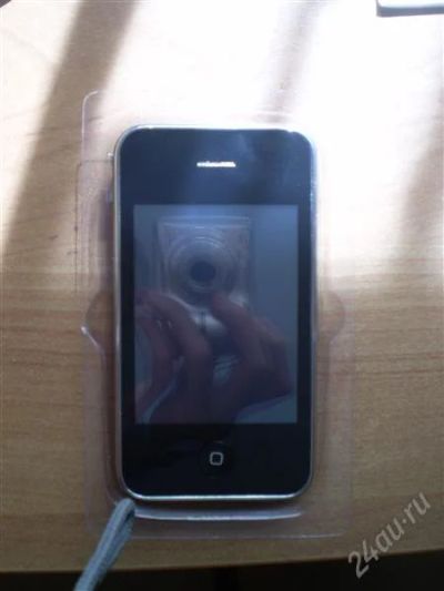 Лот: 1139772. Фото: 1. iphone 3g. разумный торг! срочно... Кнопочные мобильные телефоны