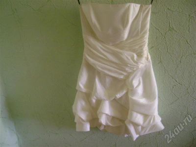 Лот: 640960. Фото: 1. Платье коктейльное. Платья