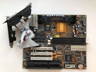 Лот: 22839512. Фото: 1. MB PCChips M747 V5.1 (SiS5600... Материнские платы