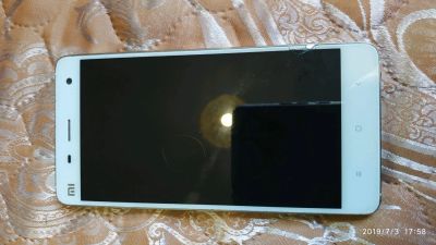 Лот: 13999932. Фото: 1. Xiaomi mi 4. Смартфоны