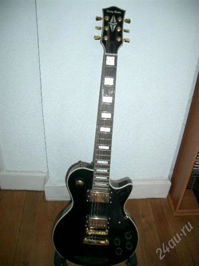 Лот: 1952288. Фото: 1. Реплика Gibson Les Paul. Гитары