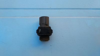 Лот: 13880354. Фото: 1. Датчик температуры - Honda 37760-P00-003... Двигатель и элементы двигателя