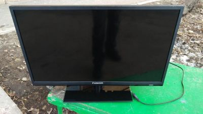 Лот: 9392066. Фото: 1. Неисправный ЖК LED-телевизор 28... Телевизоры