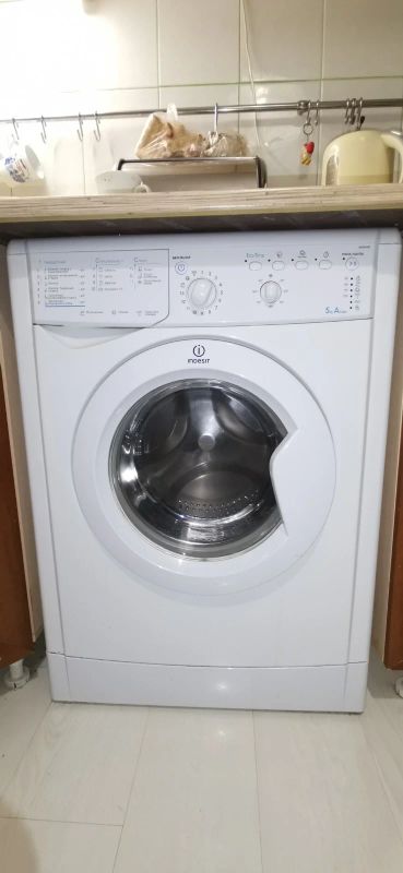 Лот: 18416941. Фото: 1. Стиральная машинка Indesit 5кг. Стиральные машины