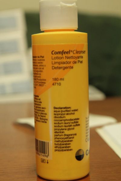 Лот: 17528569. Фото: 1. Очиститель для кожи Comfeel Cleanser... Реабилитация, уход за больными