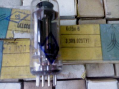 Лот: 9539255. Фото: 1. Радиолампы 6С19П-в. Электронные лампы