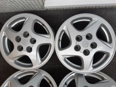 Лот: 13850793. Фото: 1. Диски Toyota R15 6j ET45 5*114... Диски