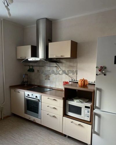 Лот: 21766713. Фото: 1. Сдам 4-комн. улица Чкалова, 41... Квартиры, студии