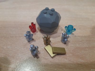 Лот: 13837273. Фото: 1. Lego Камень С Кристаллами. Конструкторы