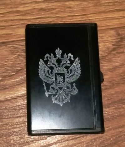 Лот: 7367586. Фото: 1. Портсигар черный (герб). Разное