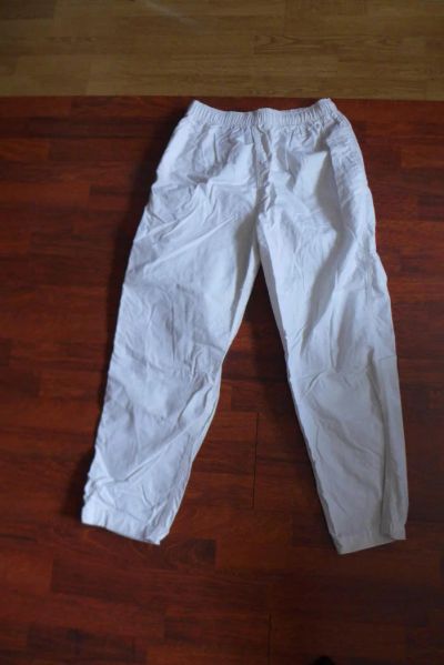 Лот: 7620915. Фото: 1. штаны белые. Брюки, джинсы, шорты