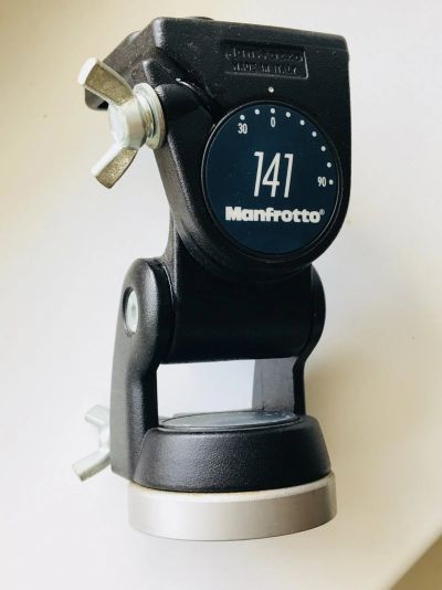 Лот: 9605561. Фото: 1. Голова Manfrotto 141 made in italy. Штативы, держатели