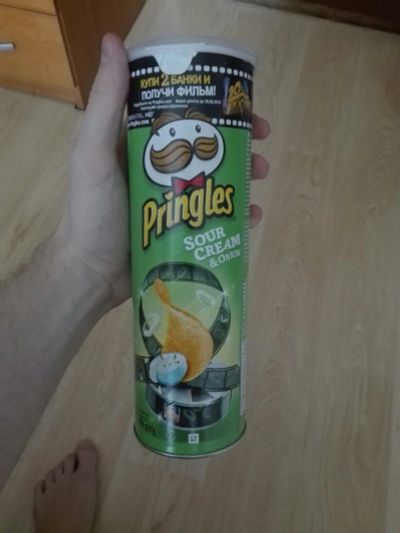 Лот: 7245740. Фото: 1. Чипсы Pringles со вкусом Сметаны... Другое (продукты)