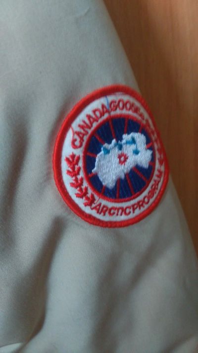 Лот: 12328567. Фото: 1. Пуховик супер тёплый, новый Canada... Верхняя одежда
