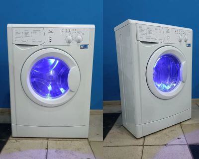 Лот: 25782936. Фото: 1. Стиральная машина Indesit wiun... Стиральные машины
