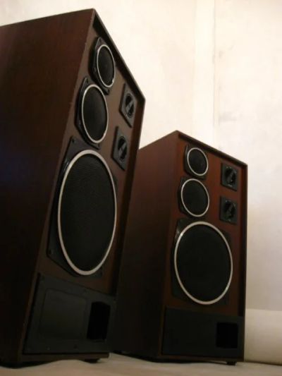 Лот: 4284699. Фото: 1. Акустическая система Radiotehnika... Пассивные акустические системы