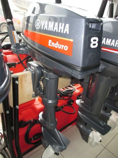 Лот: 25362899. Фото: 1. 2х-тактный лодочный мотор YAMAHA... Лодочные моторы