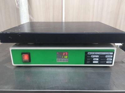 Лот: 17667254. Фото: 1. Плита нагревательная HF-4030... Лабораторное оборудование, реактивы