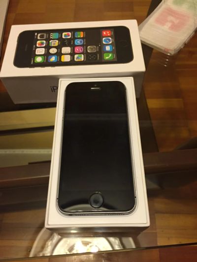 Лот: 7584319. Фото: 1. Apple iPhone 5s. Смартфоны