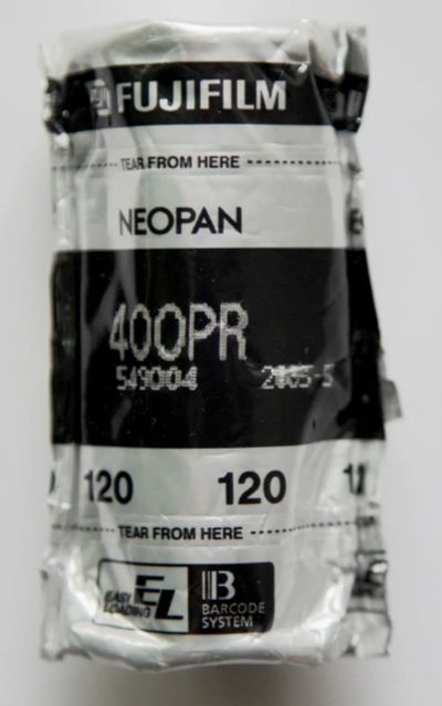 Лот: 15951763. Фото: 1. Fujifilm Neopan 400PR PRO BW ЧБ... Фотобумага, плёнка