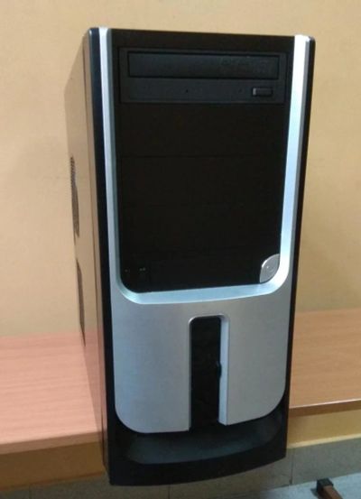 Лот: 10293419. Фото: 1. Системный блок Intel Pentium E5200... Компьютеры в сборе