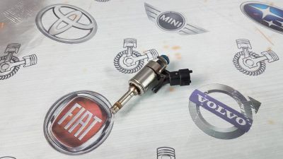 Лот: 23584124. Фото: 1. Форсунка Peugeot 3008 EP6FDTM... Двигатель и элементы двигателя