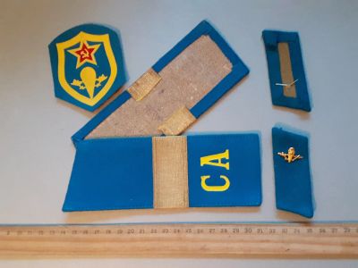 Лот: 25783019. Фото: 1. погоны +петлицы+шевроны старший... Нашивки, шевроны, погоны